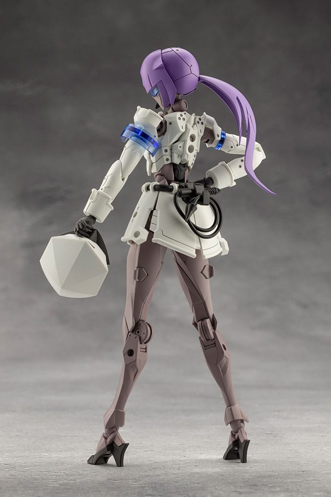 Megalomaria Unlimited Universe Maqueta Plastic Model Kit Vanguard Leader 16 cm