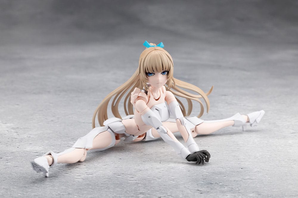 Megalomaria Unlimited Universe Maqueta Plastic Model Kit Emulator 16 cm