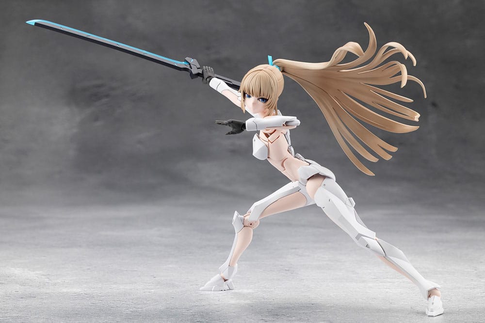 Megalomaria Unlimited Universe Maqueta Plastic Model Kit Emulator 16 cm