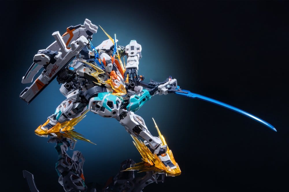 Hexa Gear Figura 1/24 V-Thor Assault Type "Ji Rei" (Swift Thunder) 23 cm
