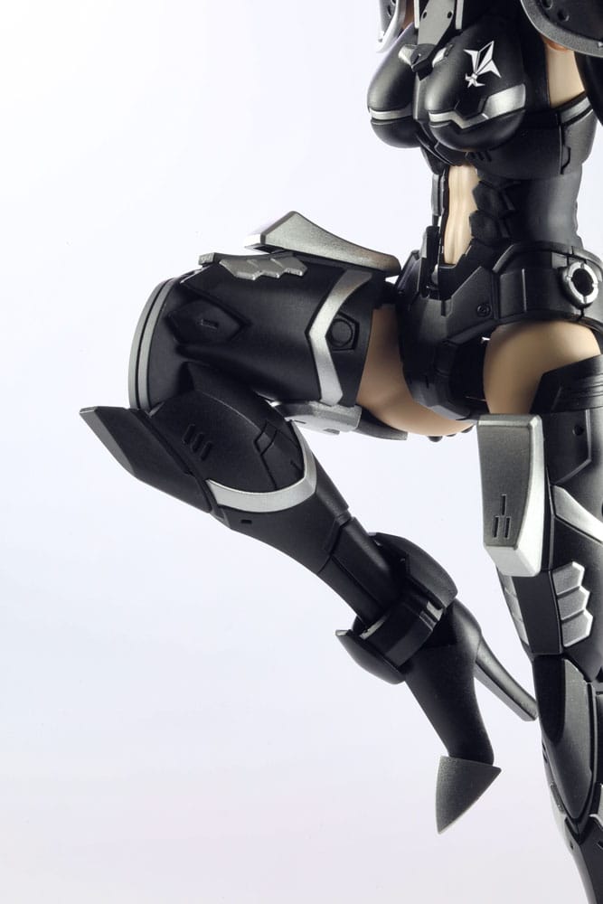 Titanomachia Maqueta Plastic Model Kit 1/12 Strato Hound 16 cm