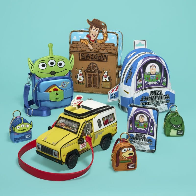 Pixar by Loungefly encantos del bolso Mystery Box Expositor (15)