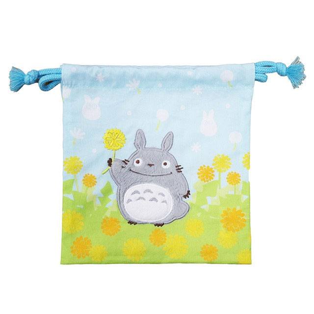 Mi vecino Totoro Saco Marine Totoro with Flowers 20 x 19 cm Frikytopia
