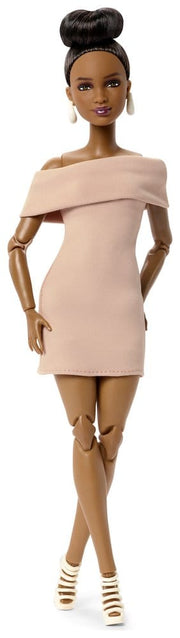 Barbie Signature Muñeca Barbie Basics: Model 08