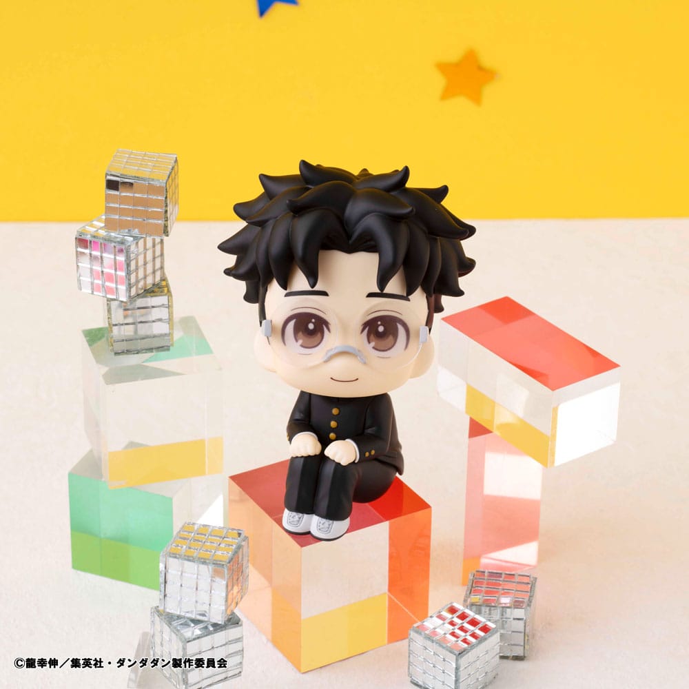 Dandadan Estatua PVC Look Up Okarun 11 cm