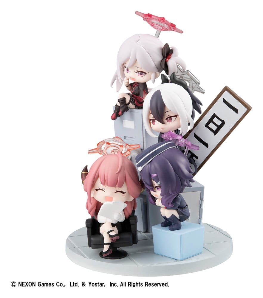 Blue Archive Figura PVC FigUnity 14 cm (with gift)