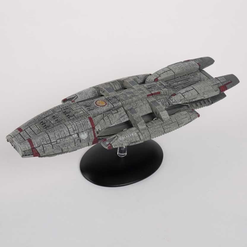 Battlestar Galactica Blood and Chrome Modelo Battlestar Galactica 27 cm