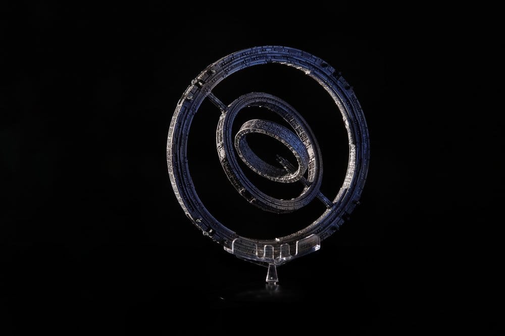 Fundación Die-Cast The Invictus Spaceship 20 cm