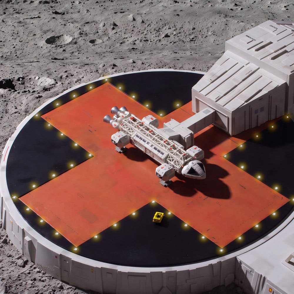 Space: 1999 Juego Landing Pad (with Eagle Transporter) 46 cm