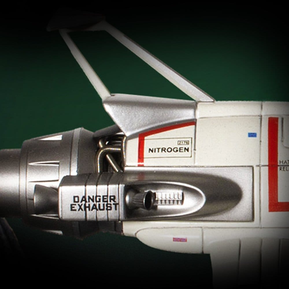 UFO Deluxe Die-Cast Réplica Interceptor 18 cm