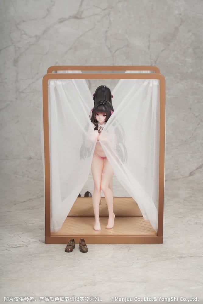 Azur Lane Gift+ Figura PVC 1/8 Trinidad Trapper in the Changing Room Ver. 23 cm