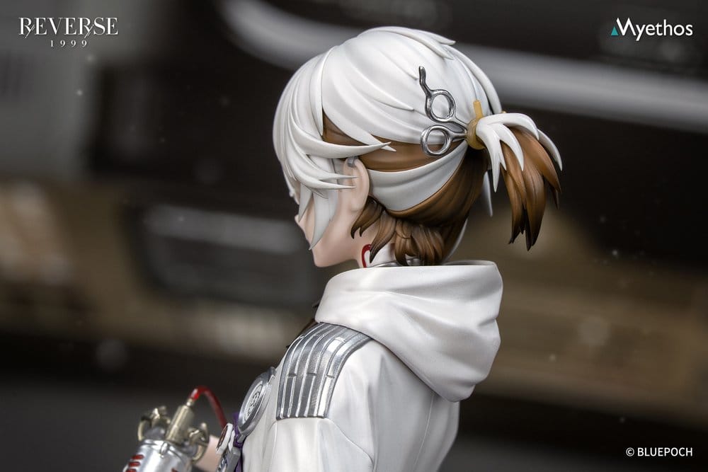 Reverse: 1999 Figura PVC Gift+ Medicine Pocket 23 cm