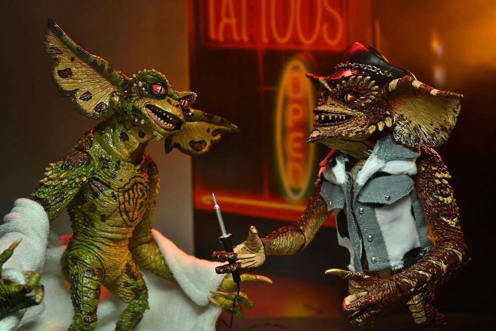 Figura neca pack 2 figuras gremlins 2 tattoo gremlins