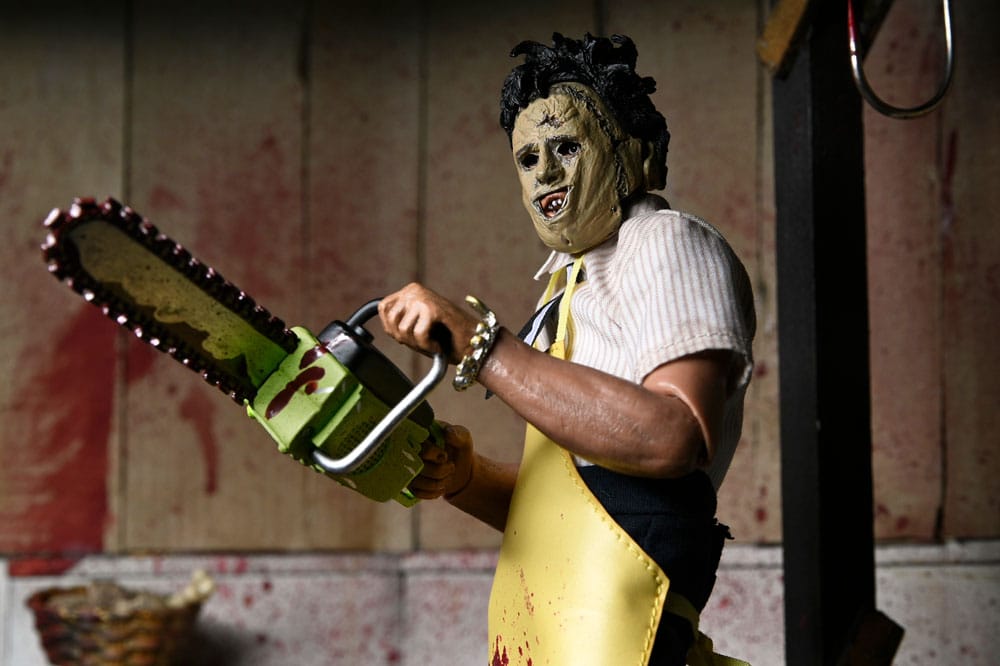 La Matanza de Texas Clothed Figura Leatherface 20 cm