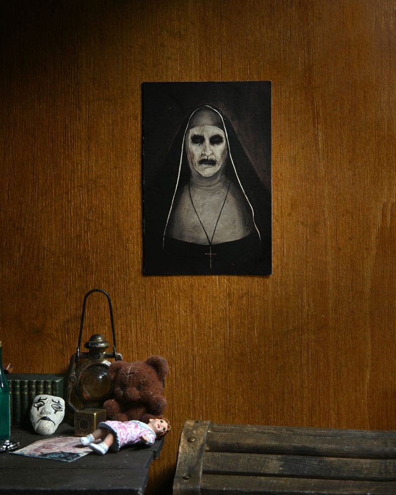 The Conjuring Universe Ultimate Figura The Nun (Valak) 18 cm