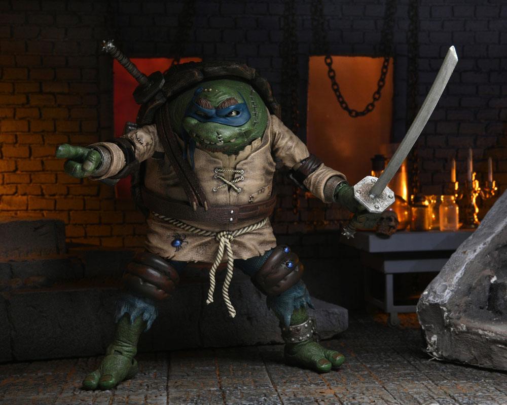 Figura Ultimate Leonardo As Hunchback Tortugas Ninja 18 cm