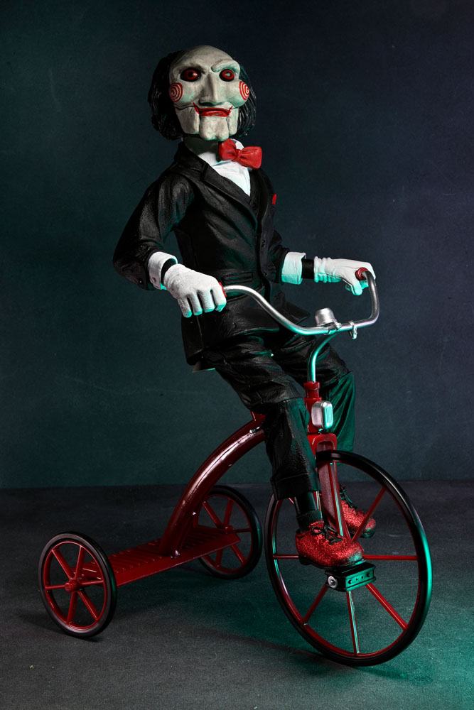Saw Figura con sonido Billy con Triciclo 30 cm