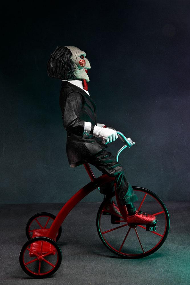 Saw Figura con sonido Billy con Triciclo 30 cm