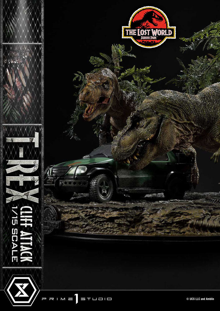 Jurassic World: The Lost World Estatua 1/15 T-Rex Cliff Attack 53 cm