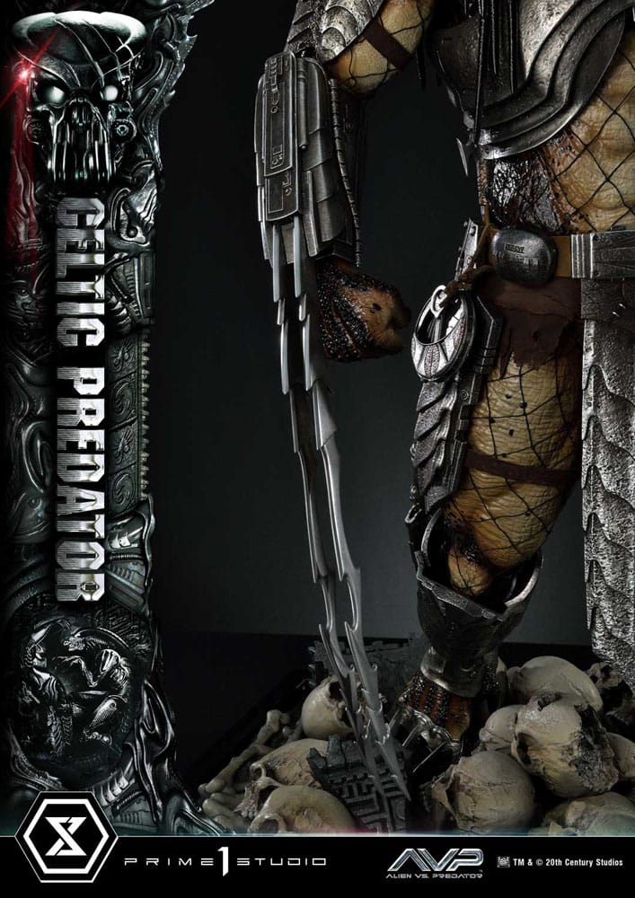 The Alien vs. Predator Estatua Museum Masterline Series 1/3 Celtic Predator 95 cm