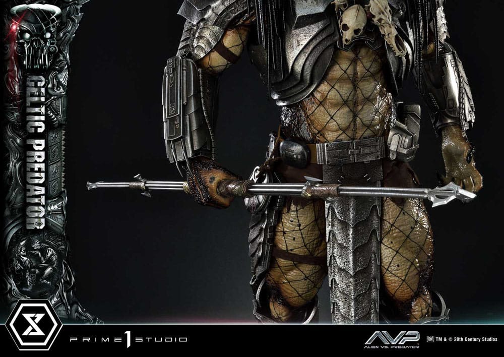 The Alien vs. Predator Estatua Museum Masterline Series 1/3 Celtic Predator 95 cm