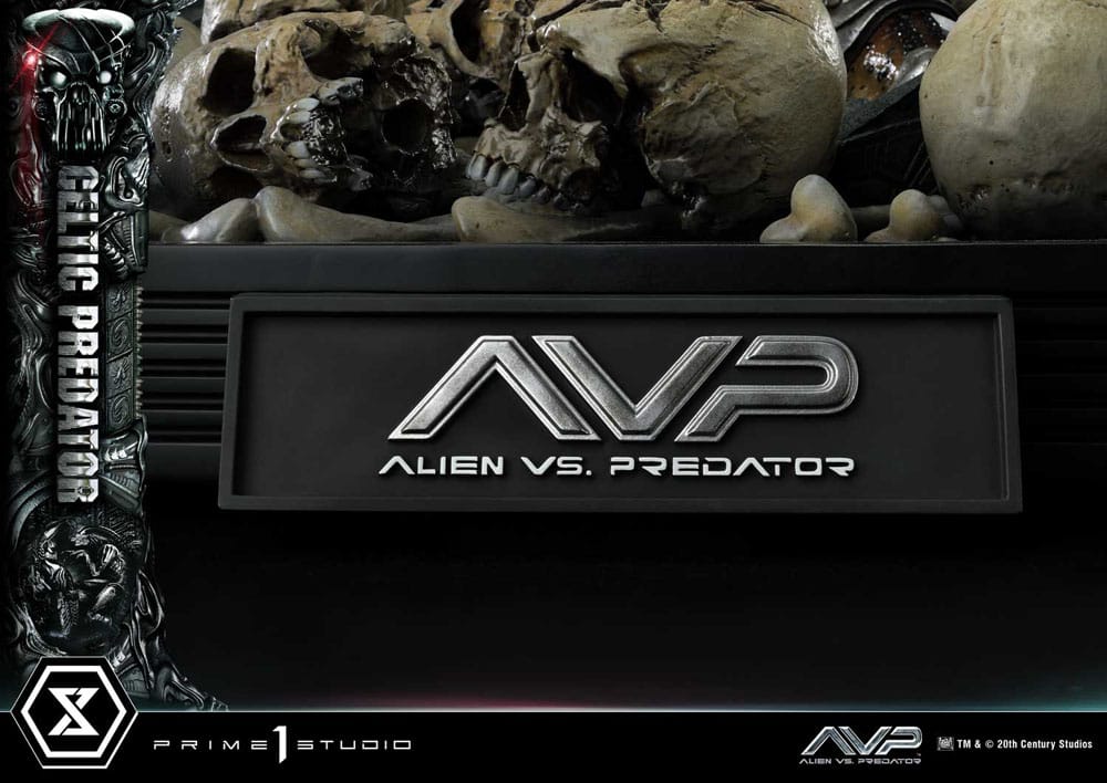The Alien vs. Predator Estatua Museum Masterline Series 1/3 Celtic Predator 95 cm
