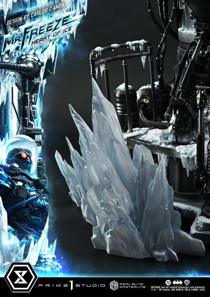 DC Comics Real Elite Masterline Series Estatua 1/3 Batman (Comics) Mr. Freeze Heart of Ice (Design by Carlos D'Anda) 82 cm
