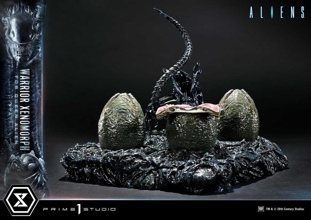 Aliens (Film) Ultimate Diorama Masterline Estatua Warrior Xenomorph for Queen Alien 23 cm