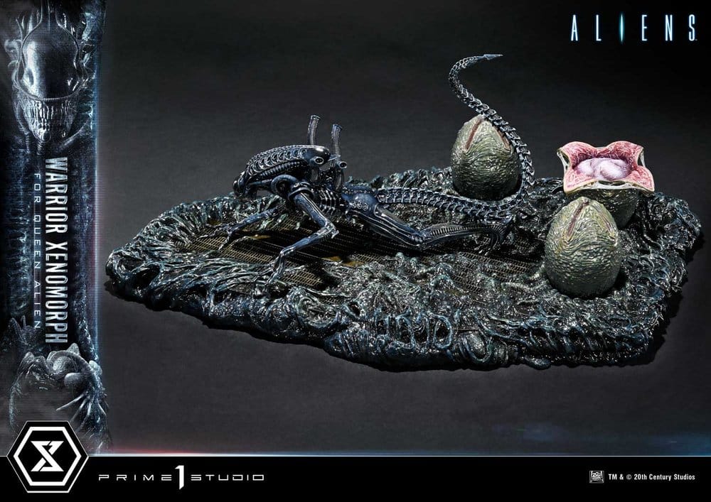 Aliens (Film) Ultimate Diorama Masterline Estatua Warrior Xenomorph for Queen Alien 23 cm