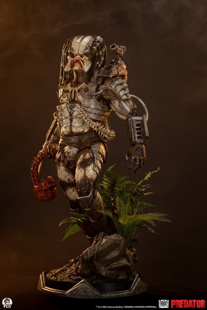 Predator Estatua 1/2 Predator 117 cm
