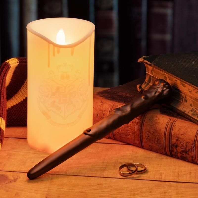 Lampara Vela con mando remoto Varita Harry Potter 15cm
