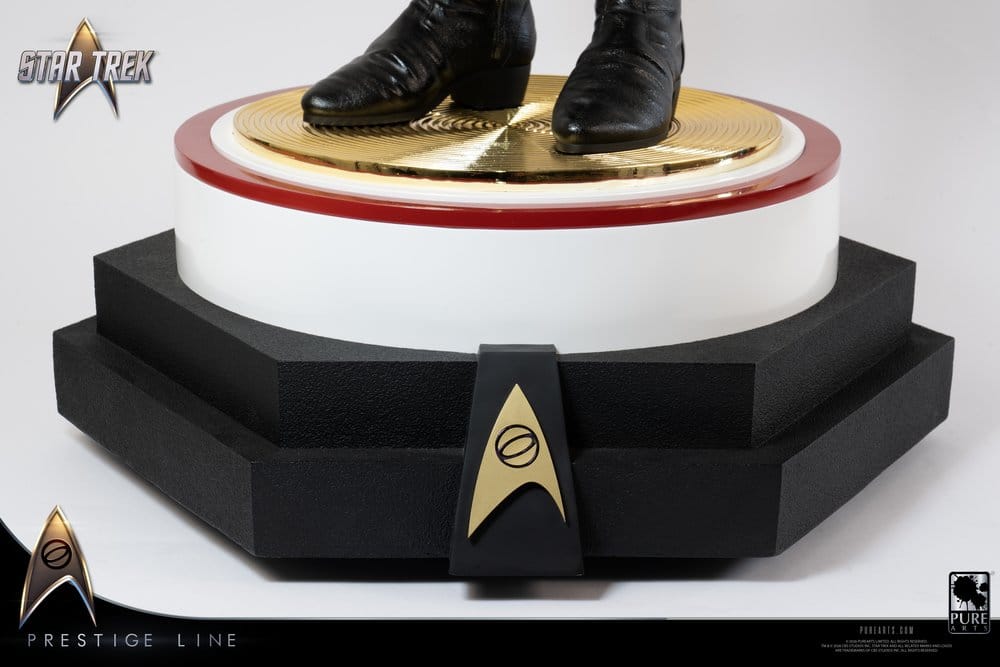 Star Trek Estatua 1/2 Scale Prestige Line Spock 111 cm