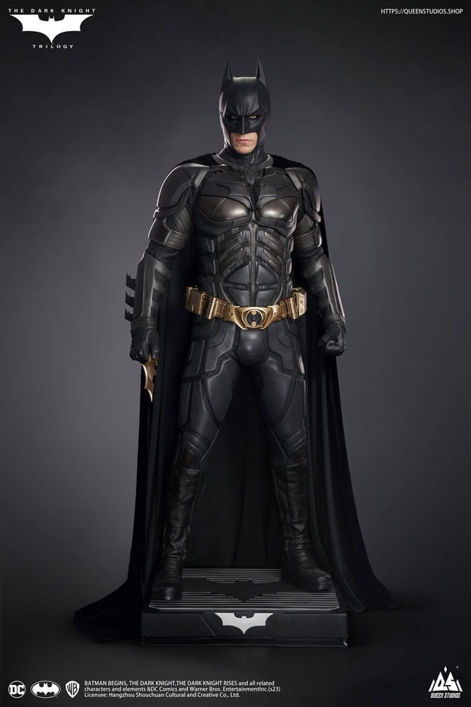 The Dark Knight Estatua tamaño real Batman Ultimate Edition 207 cm Frikytopia
