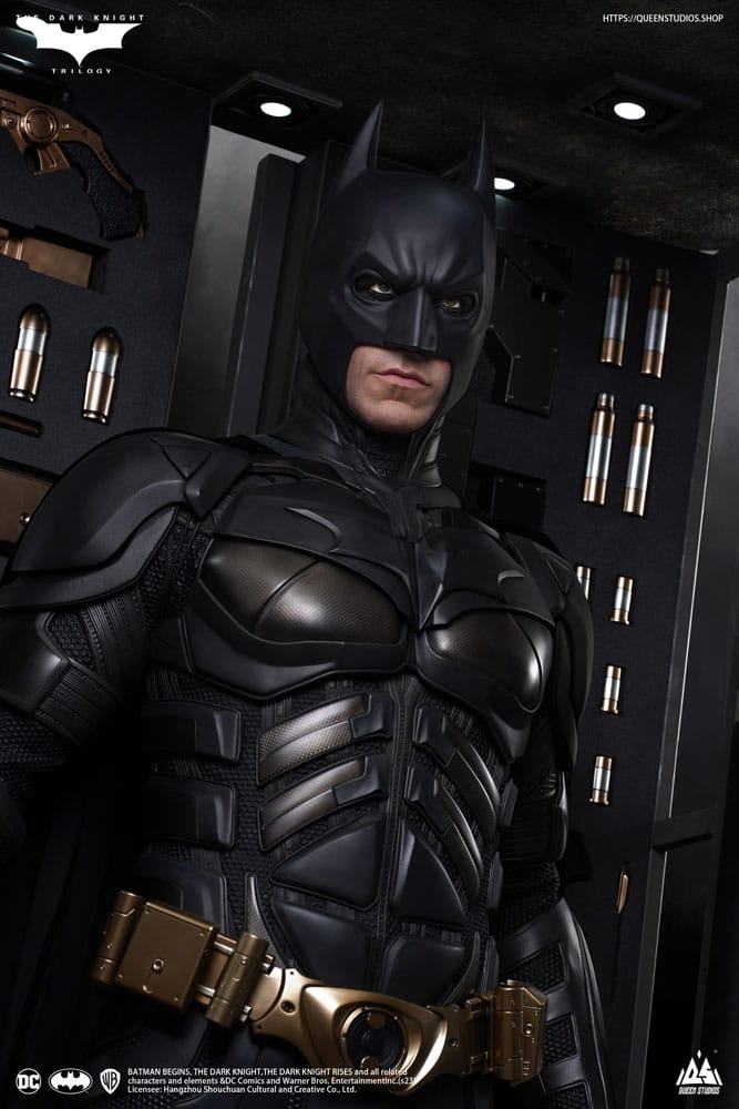 The Dark Knight Estatua tamaño real Batman Ultimate Edition 207 cm