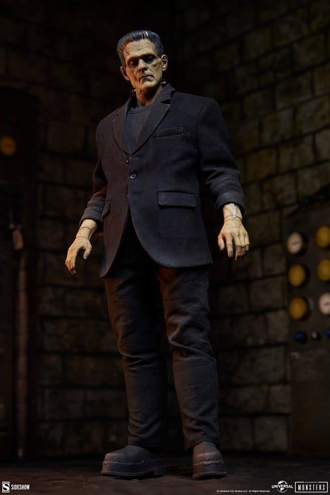 Universal Monsters Figura 1/6 Frankenstein (Deluxe Plus Edition) 33 cm