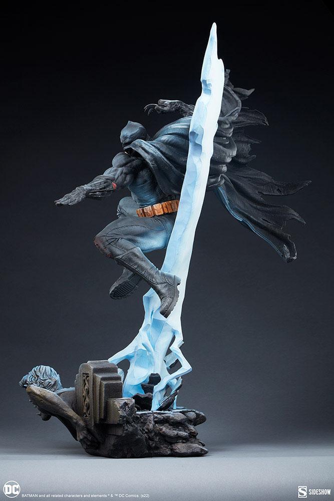 DC Comics Estatua Premium Format Batman: The Dark Knight Returns 80 cm
