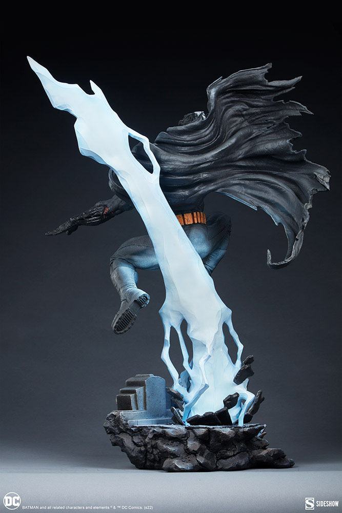 DC Comics Estatua Premium Format Batman: The Dark Knight Returns 80 cm
