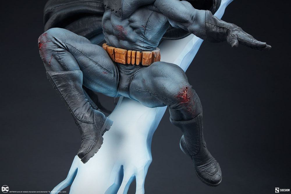 DC Comics Estatua Premium Format Batman: The Dark Knight Returns 80 cm