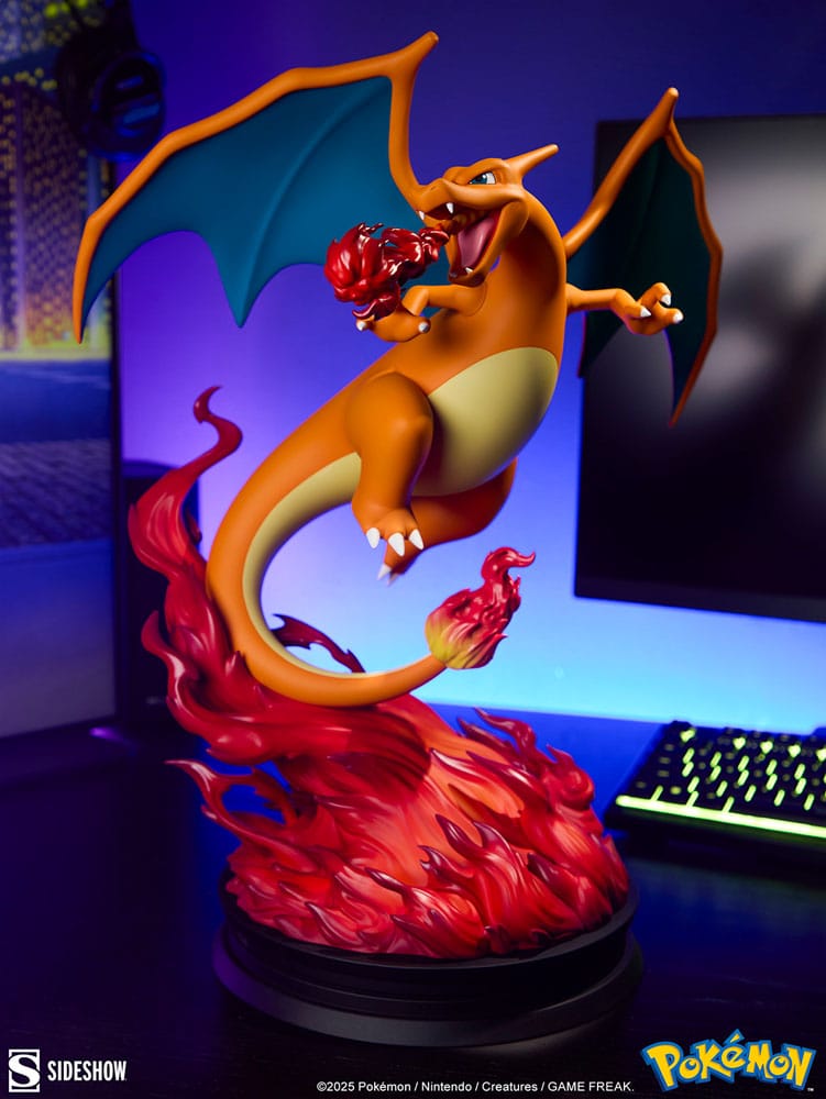 Pokémon Estatua Charizard 47 cm