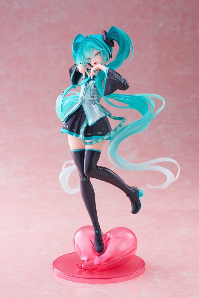 Hatsune Miku Figura PVC T-Most 30 cm