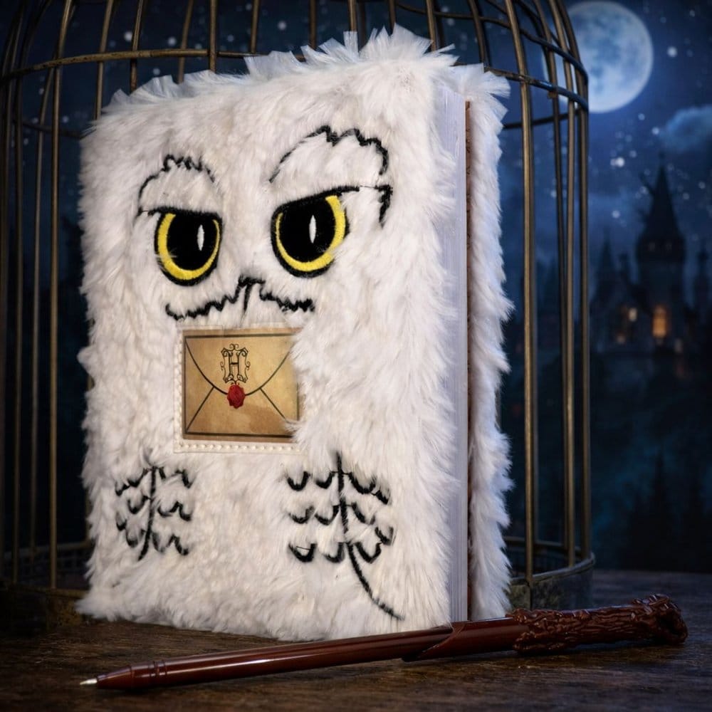Harry Potter Libreta de Peluche Set con bolígrafo Hedwig Magical Locations