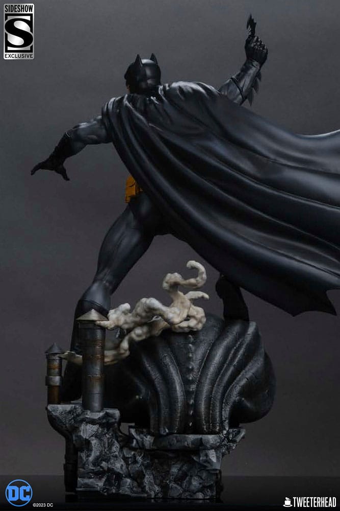 DC Comics Estatua 1/4 Batman (Black and Gray Edition) 66 cm