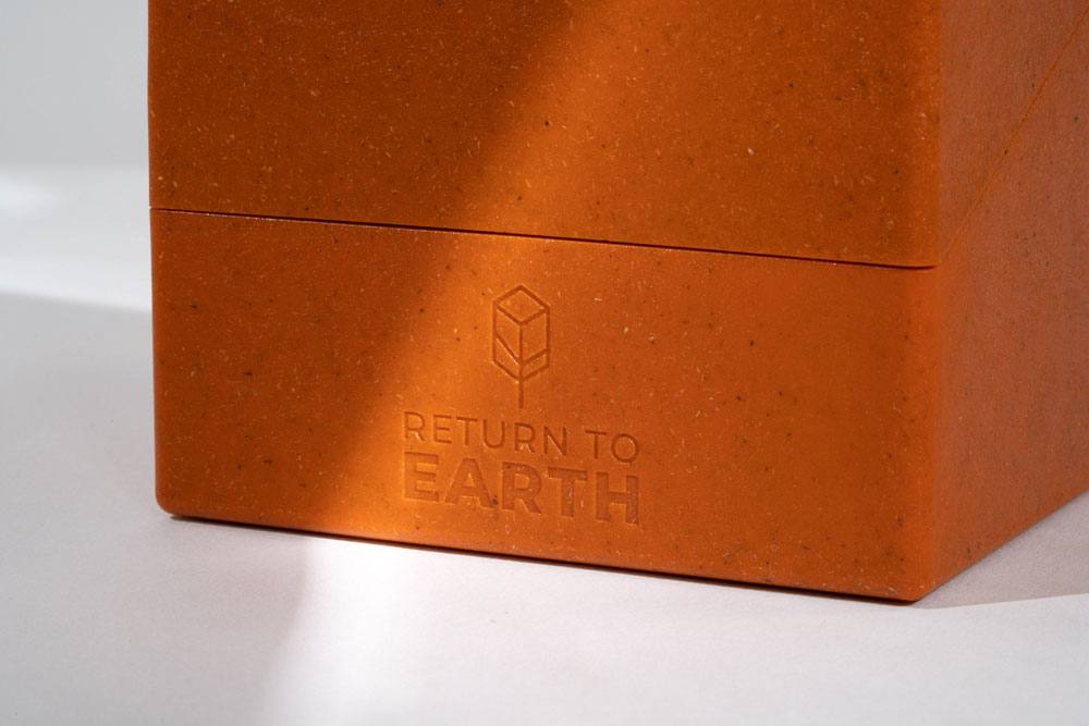 Ultimate Guard Return To Earth Boulder Deck Case 100+ Tamaño Estándar Naranja