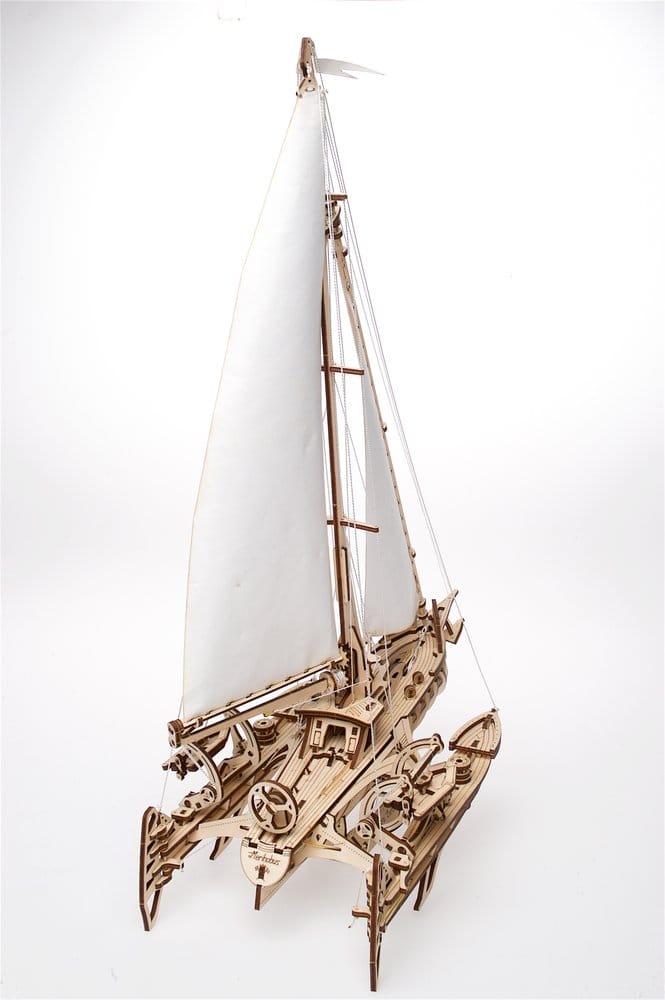 Ugears Puzzle de madera 3D Trimaran Merihobus