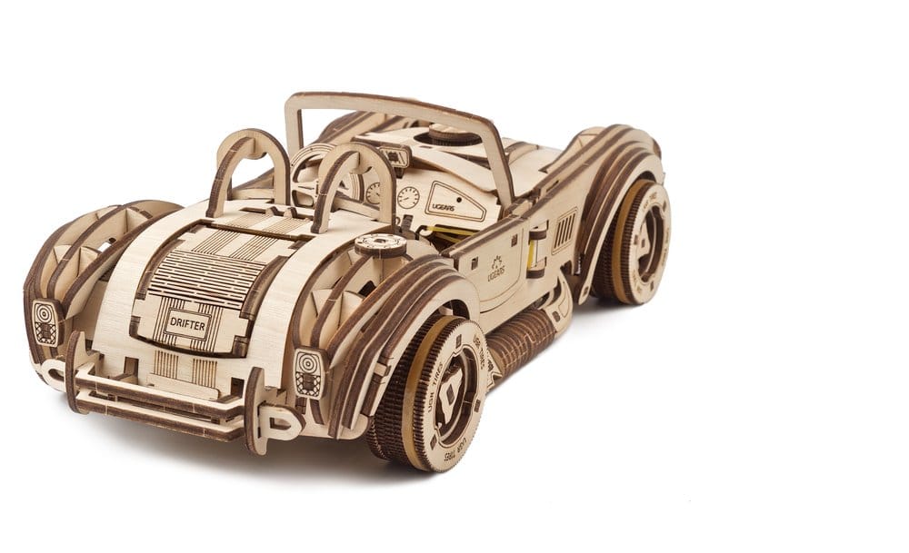 Ugears Puzzle de madera 3D Coche deportivo Cobra Drift