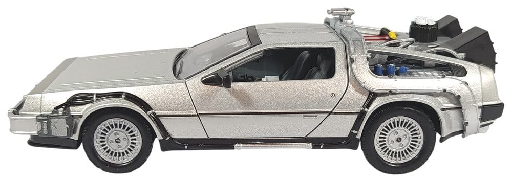 Regreso al Futuro II Réplica Coce 1/24 ´81 DeLorean LK Coupe Fly Wheel