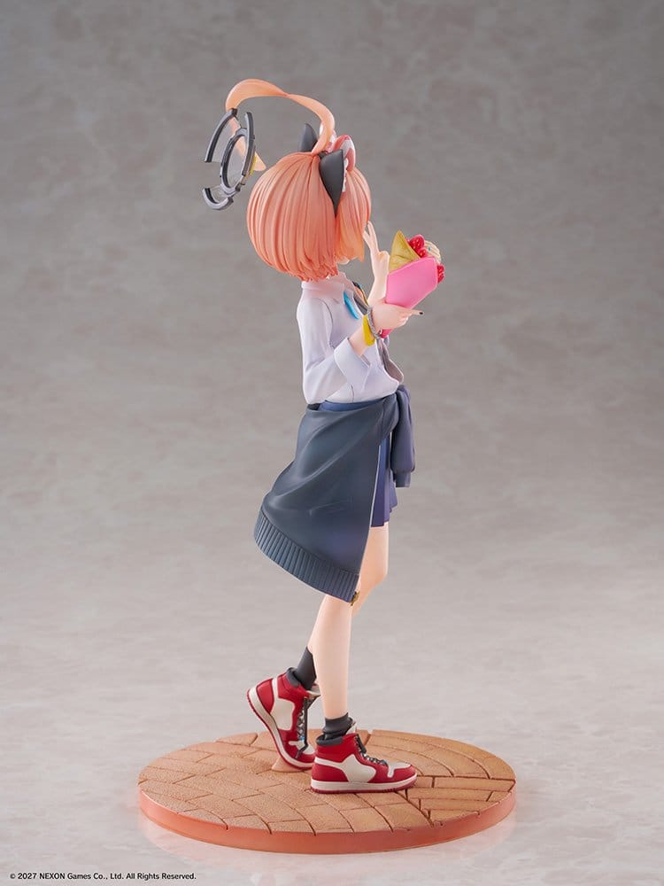 Blue Archive Figura PVC 1/7 Neru (School): Memorial Lobby Ver. 22 cm