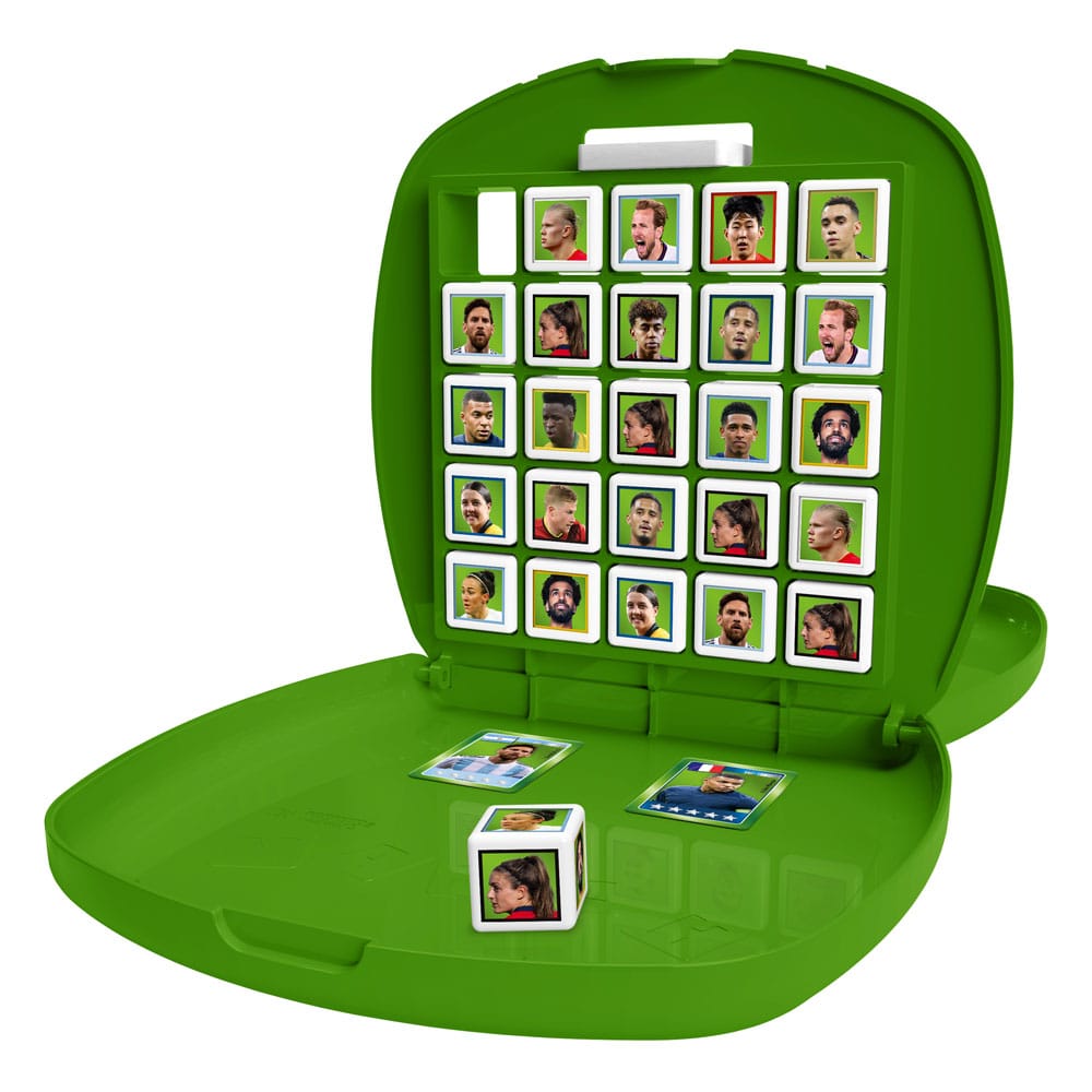 Estrellas mundiales de fútbol Top Trumps Match - The Crazy Cube Game Green Version Frikytopia