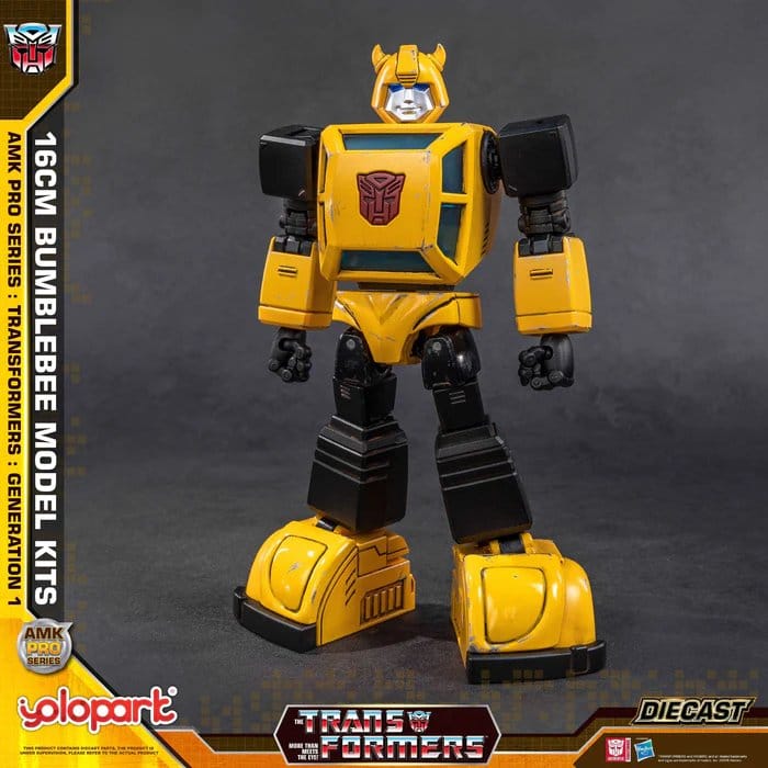 Transformers: Generation One Maqueta Plastic Model Kit AMK PRO Series Bumblebee 16 cm