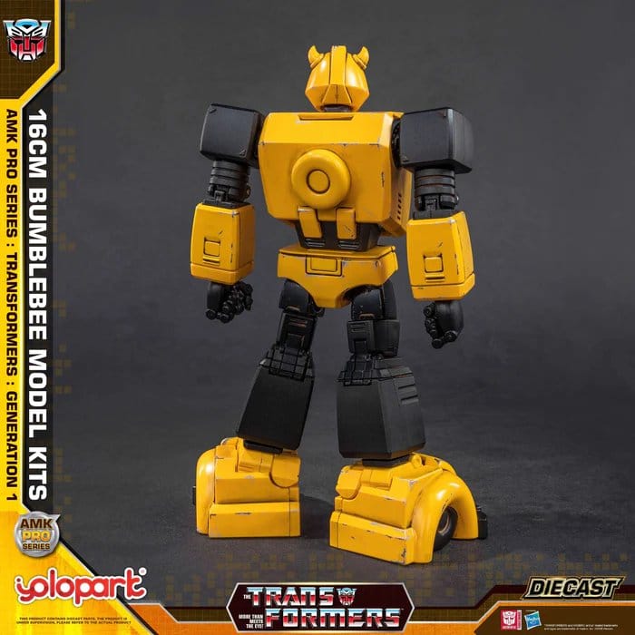 Transformers: Generation One Maqueta Plastic Model Kit AMK PRO Series Bumblebee 16 cm
